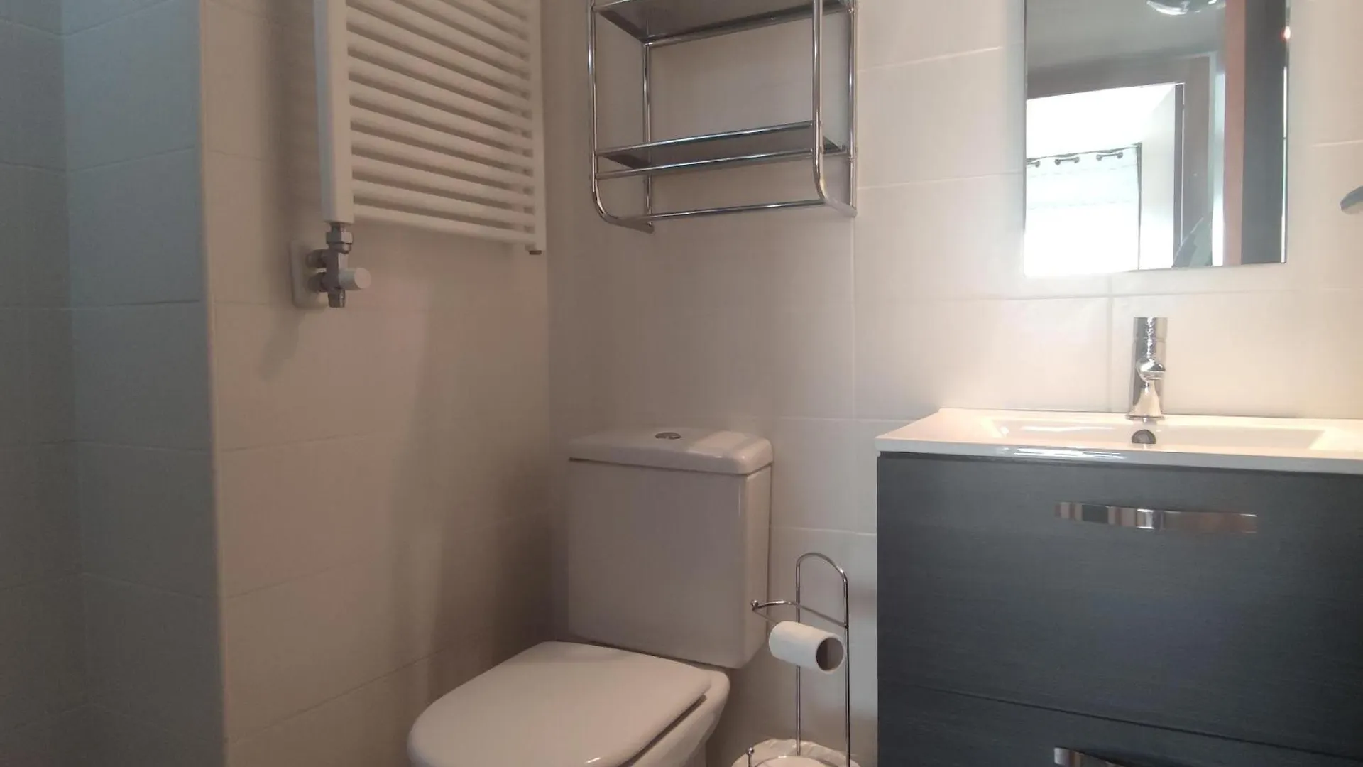 Elegante Apartamento Con Piscina Cerca De Las Playas De La Costa Brava - Es-209-85 Sant Feliu de Guíxols 0*,
